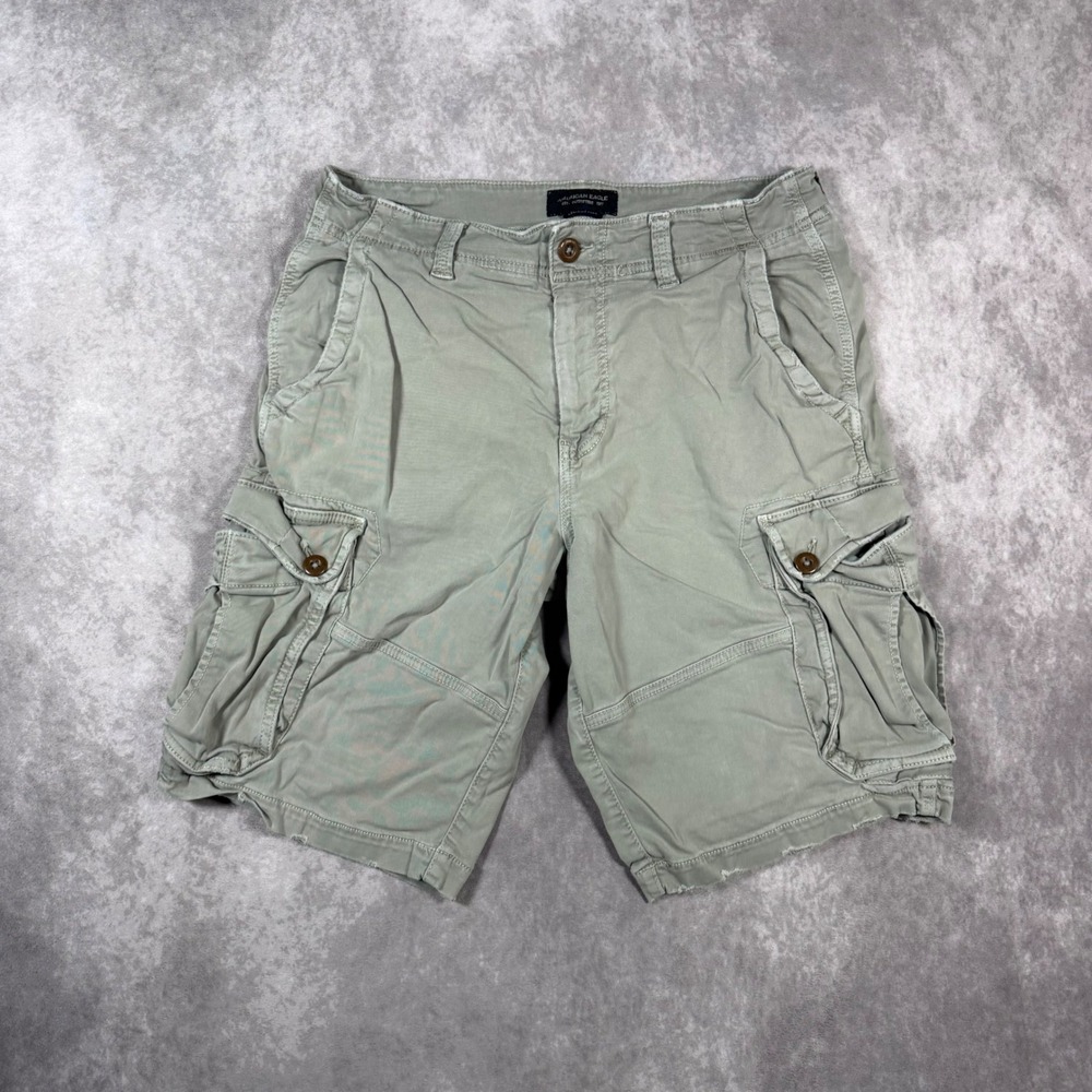 American Eagle Mens Sage Green Cargo Shorts Size 34 Utility Pockets Cotton Blend